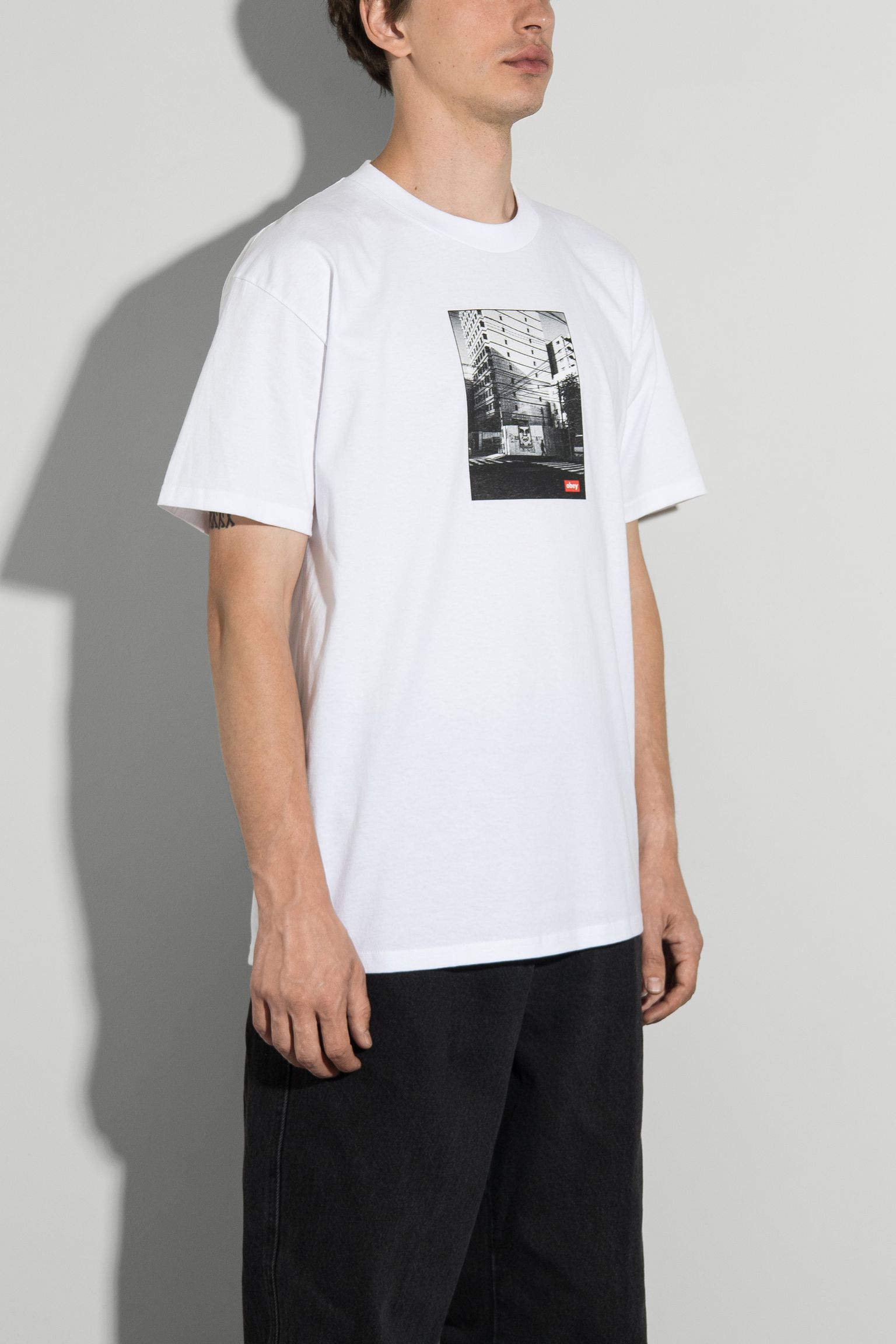 Футболка OBEY OSAKA PHOTO