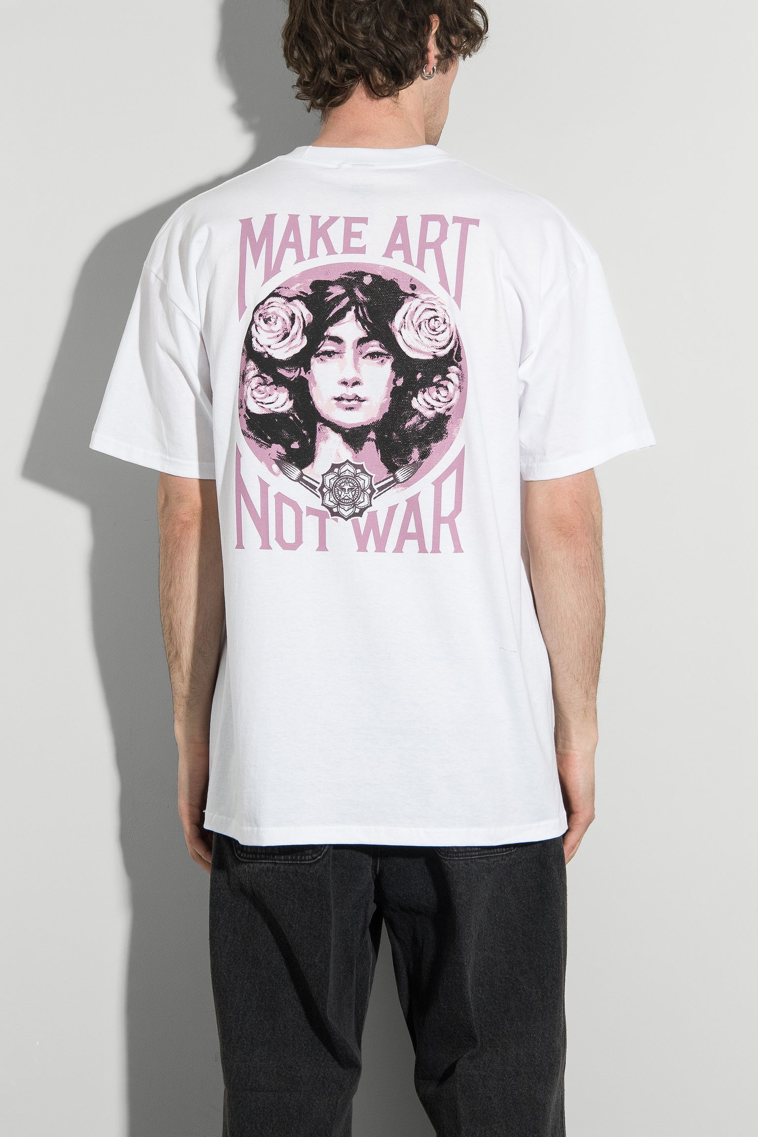 Футболка MAKE ART NOT WAR купити в Україні