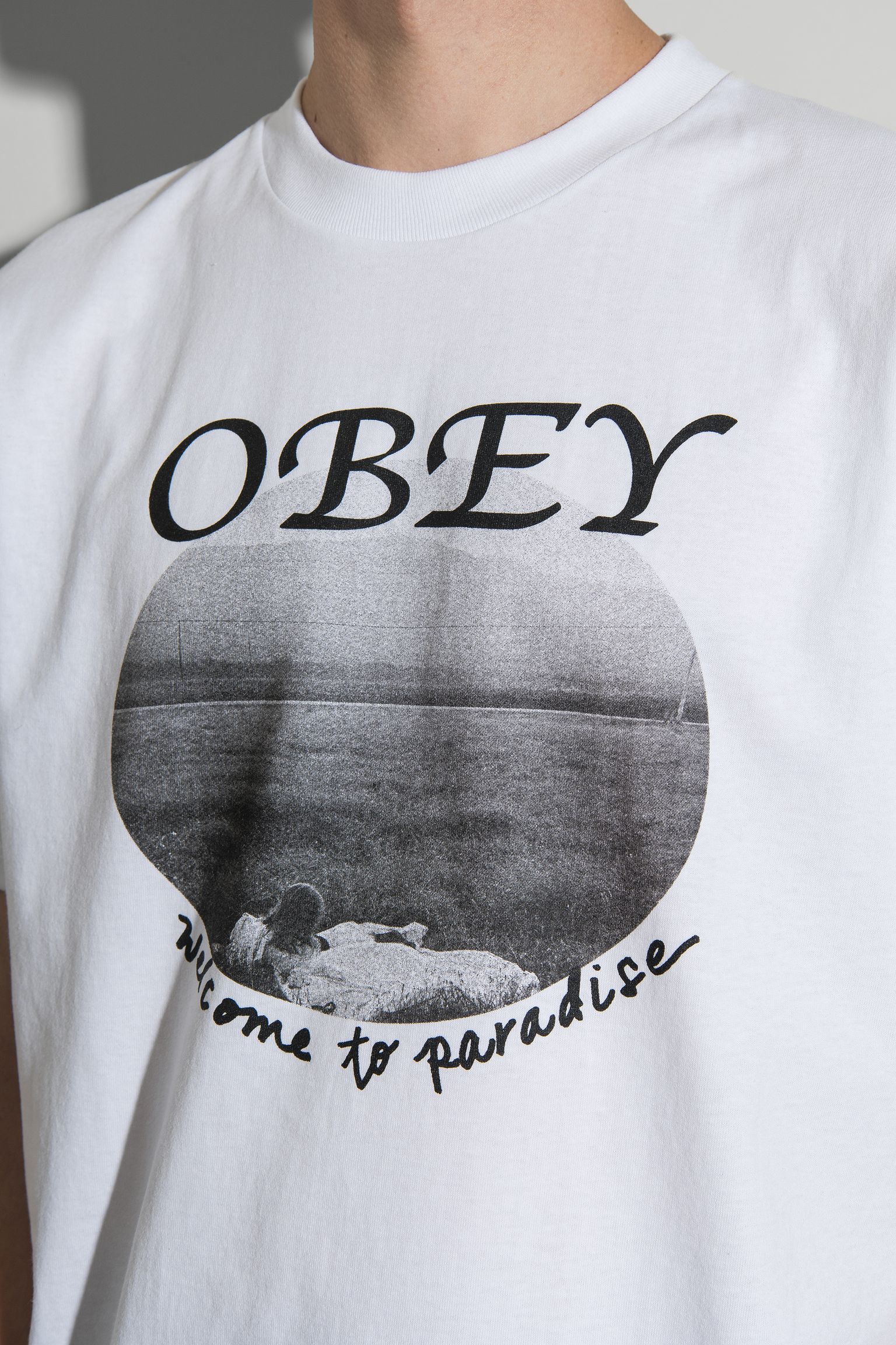 Футболка WELCOME TO PARADISE