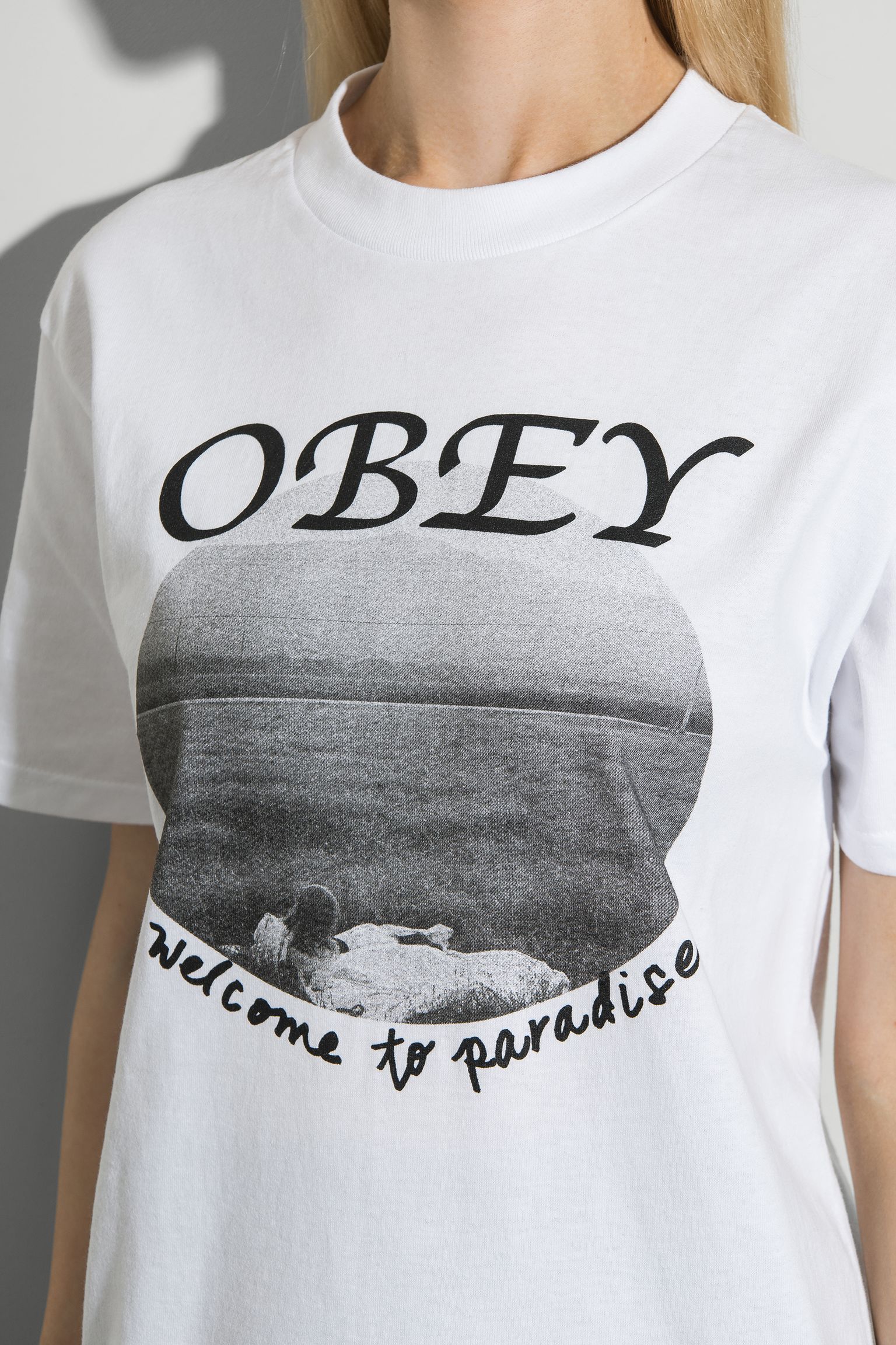 Широкий вибір Футболка WELCOME TO PARADISE