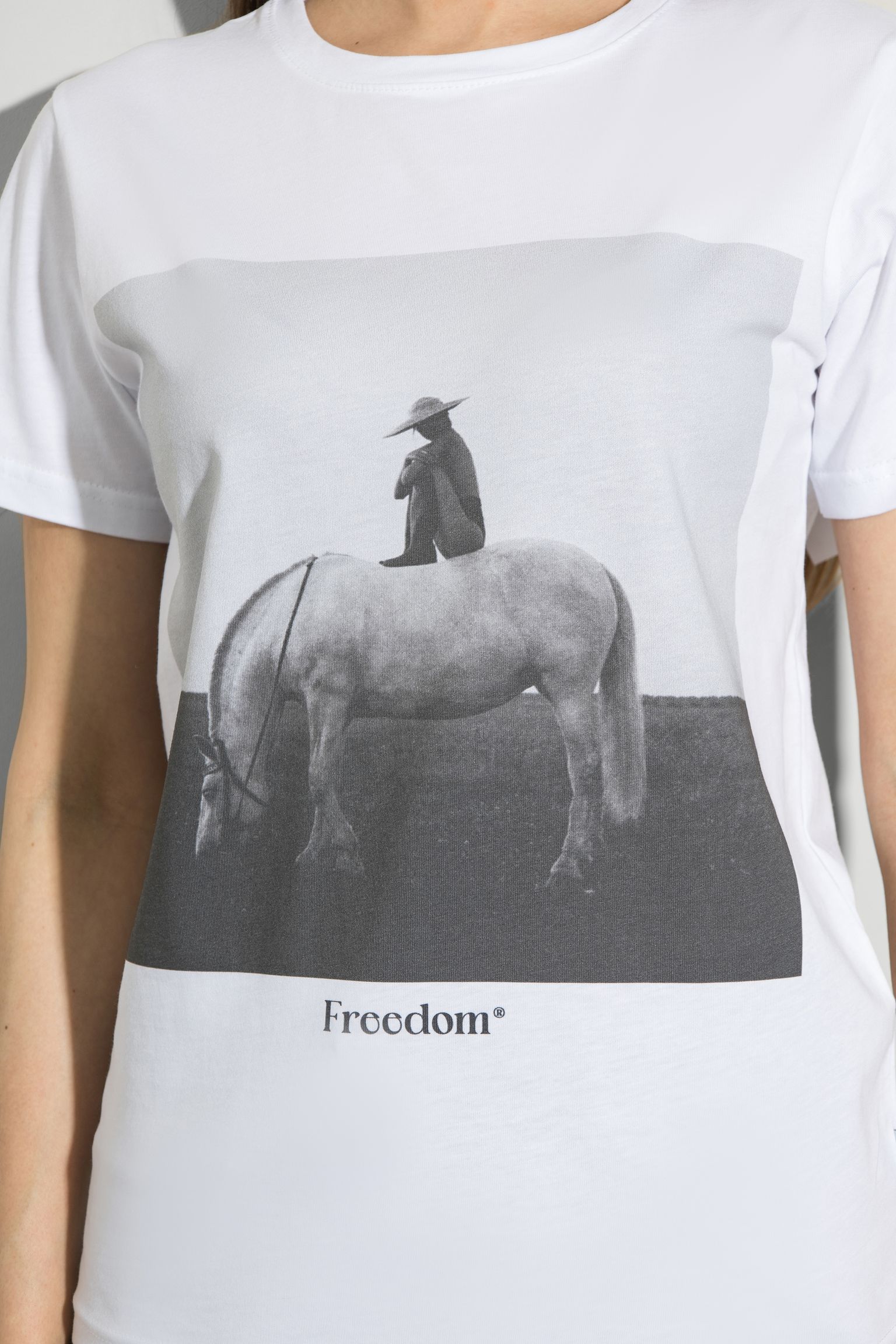 Широкий вибір Футболка FREEDO