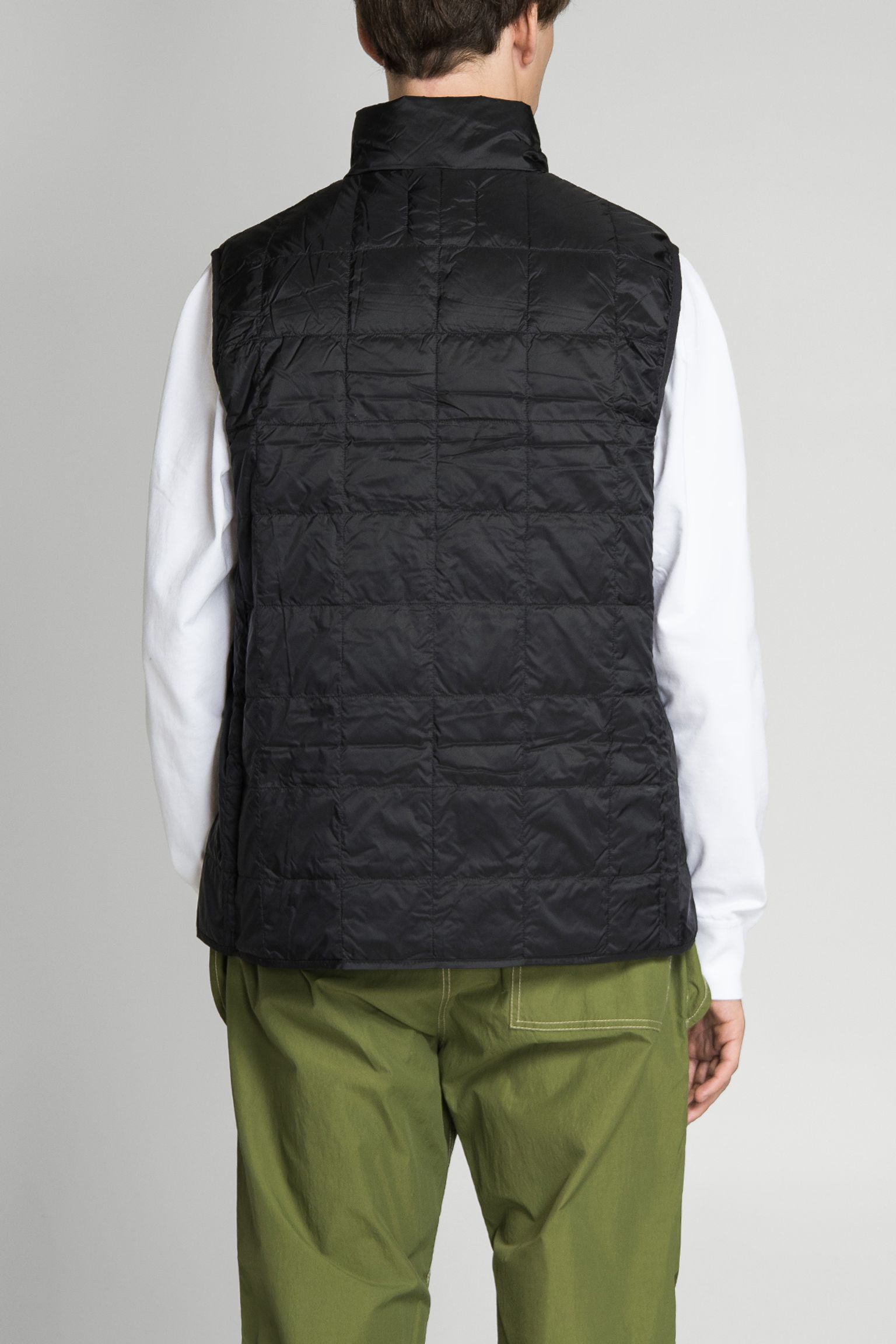 Стильные Жилет пуховой  HI NECK W-ZIP DOWN VEST