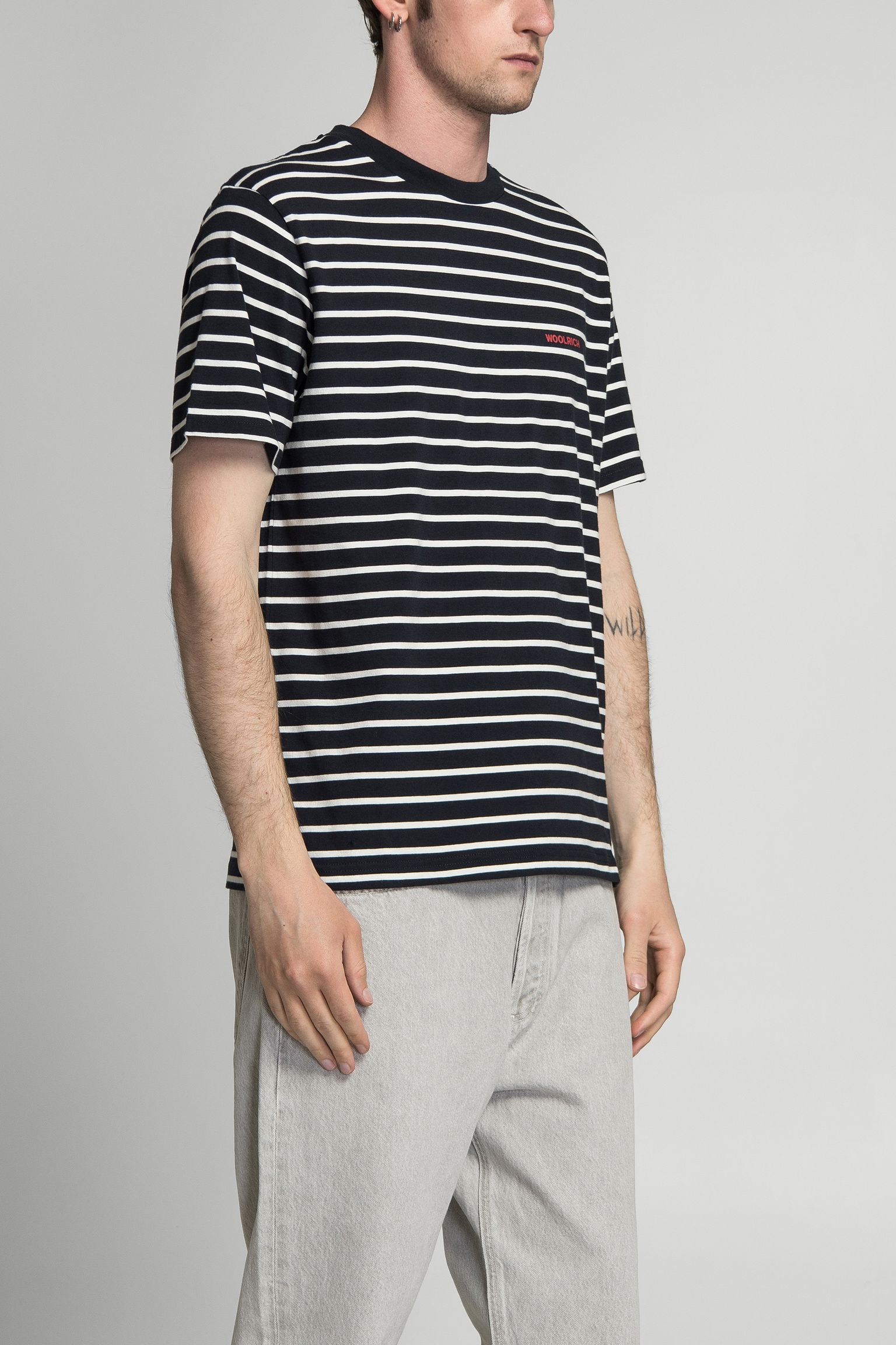 Футболка STRIPED з доставкою