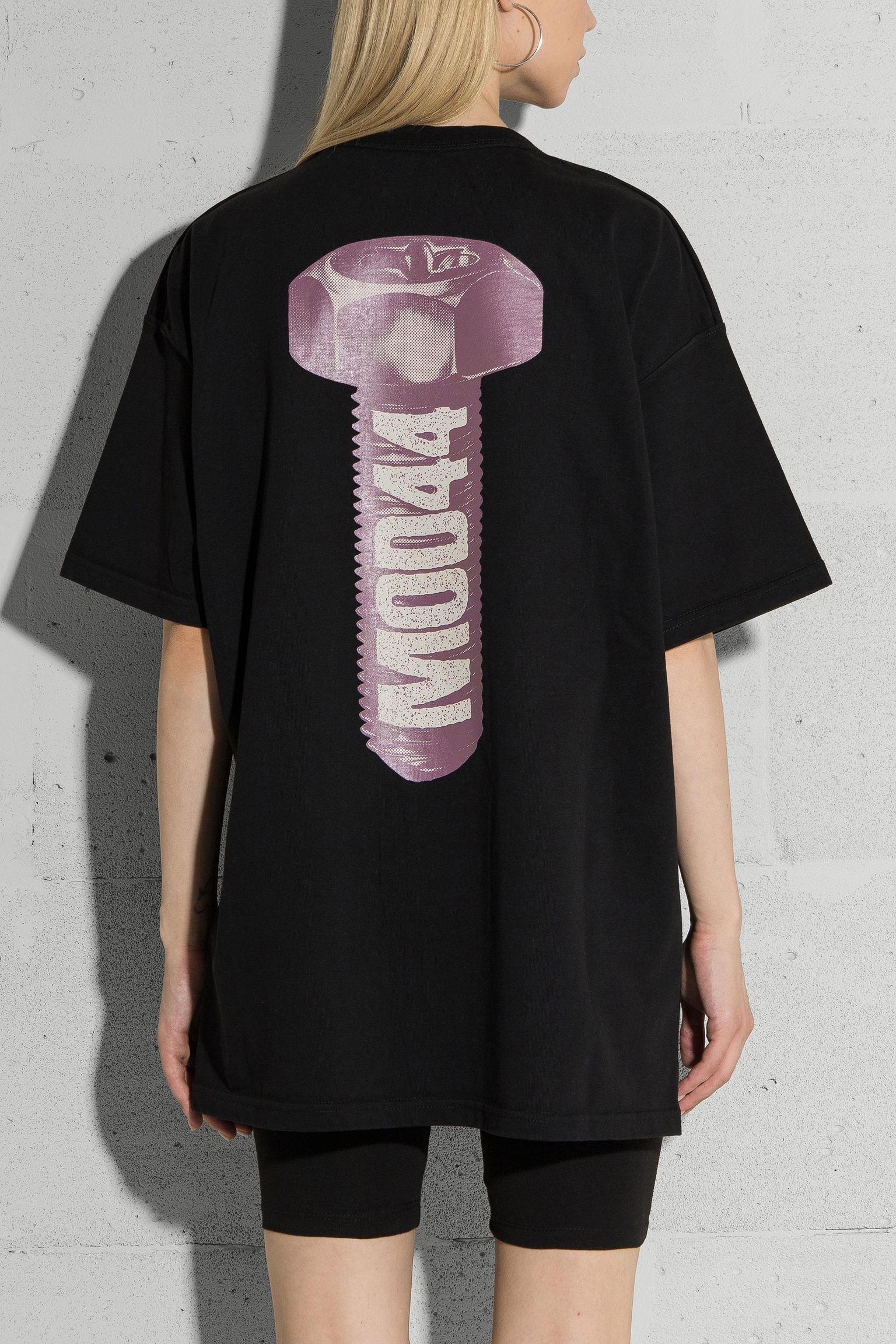 Широкий выбор Футболка M0D DUC Oversize