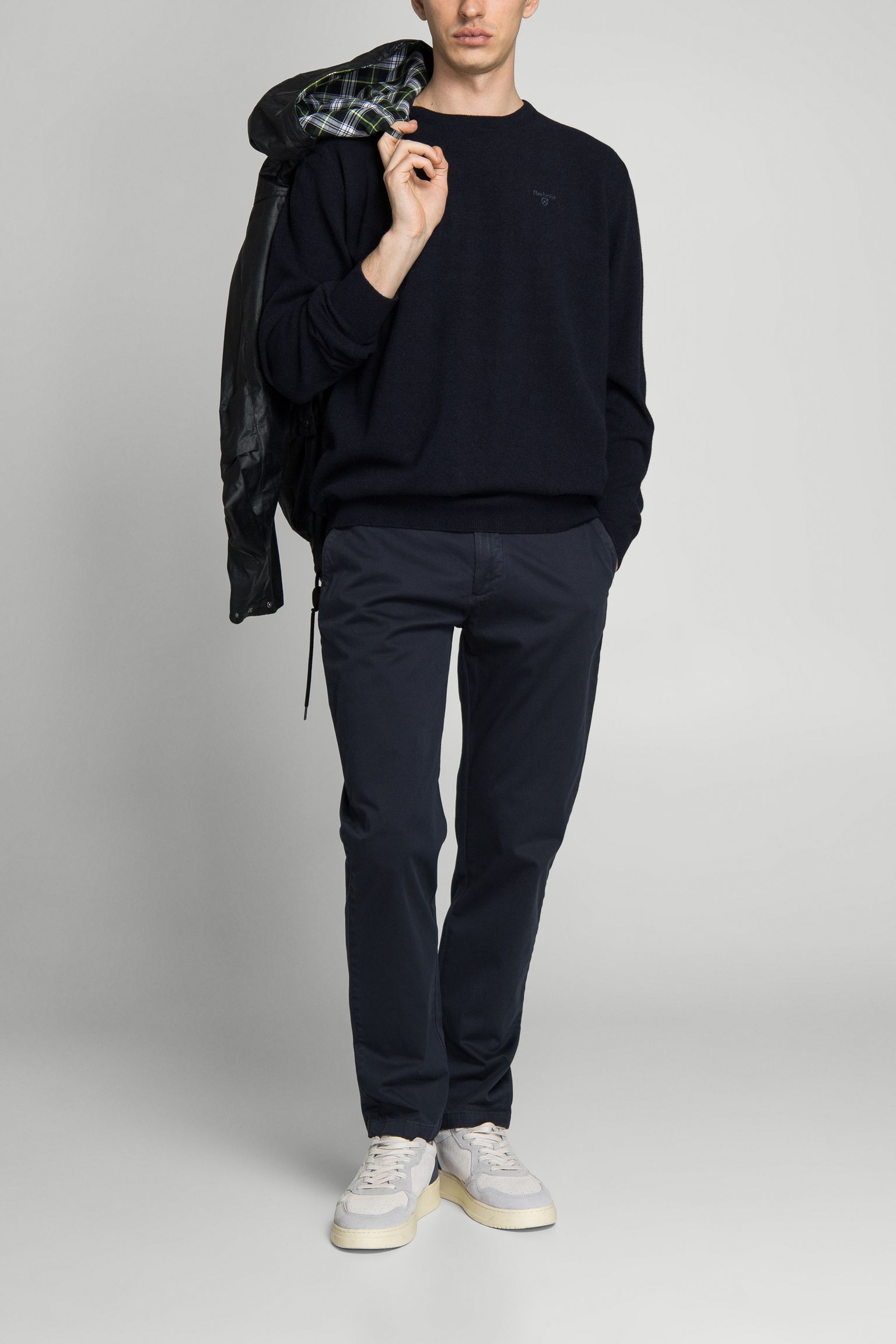 Свитер Essential Lambswool Crew Neck купить в Украине
