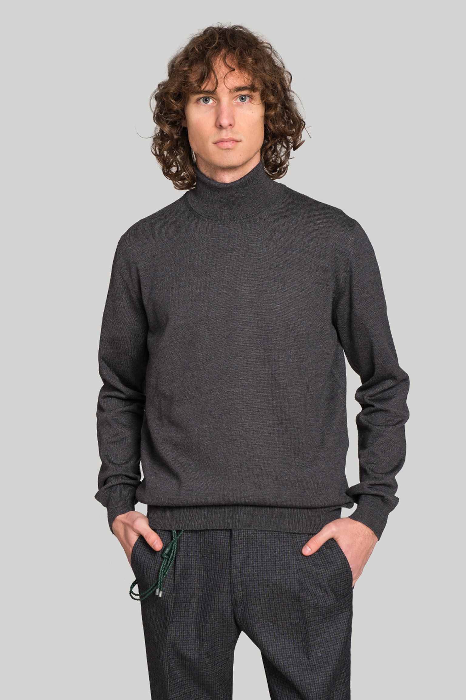 Гольф TURTLE NECK